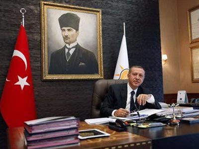 Κοριός στο γραφείο του Ερντογάν