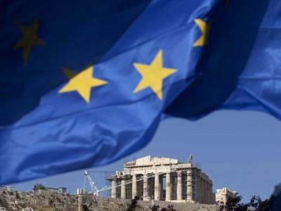 Sueddeutsche Zeitung: «Άλλα δύο χρόνια και 30 δισ. θα χρειαστεί η Ελλάδα»