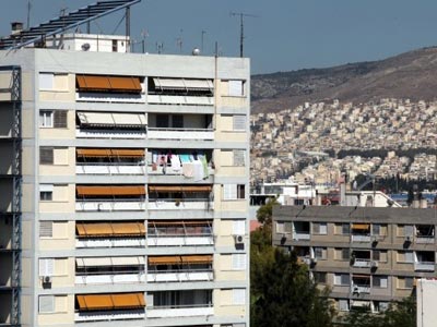 To KKE για το «λάθος» του ΔΝΤ στη φορολογία των ακινήτων