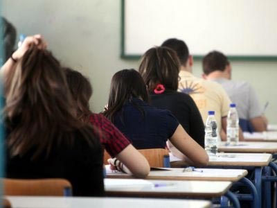 Μειώνονται τα δίδακτρα στα φροντιστήρια