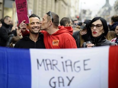 Αντιδράσεις στη Γαλλία ενόψει του πρώτου γκέι γάμου
