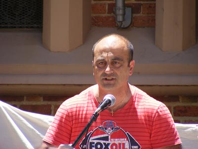 Ομογενής υποψήφιος στο κόμμα του Ασάνζ