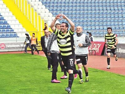 Ο «Έλληνας θεός» Γκέκας σώζει την Akhisar