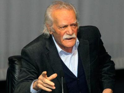 Υποθέσεις φοροδιαφυγής στην Πάρο καταγγέλλει ο Μ. Γλέζος