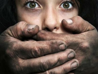 Επίθεση με οξύ σε τέσσερις αδελφές στην Ινδία