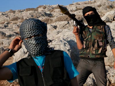 Ισλαμιστές εκτέλεσαν 15χρονο μπροστά στους γονείς του!