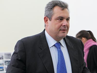 Καμμένος: «Ανοιχτό ενδεχόμενο για μετεκλογική συνεργασία με τον ΣΥΡΙΖΑ» Καμμένος: «Ανοιχτό ενδεχόμενο για μετεκλογική συνεργασία με τον ΣΥΡΙΖΑ»