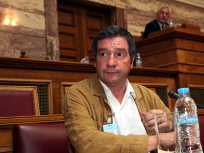 Στη Βουλή ο Καμίνης