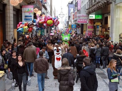 Το ωράριο λειτουργίας των καταστημάτων