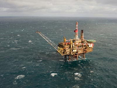 «Κρύβουν στο συρτάρι τα στοιχεία για τα κοιτάσματα»