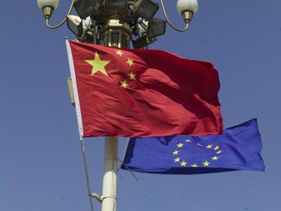 Σύνοδος Κορυφής Ε.Ε. – Κίνας στη σκιά της κρίσης