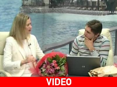 Θέλει να κάψει τη Βουλή