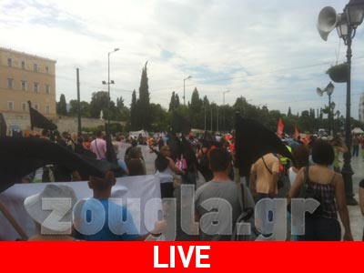 Πορεία της ΠΟΕ-ΟΤΑ στη Βουλή Πορεία της ΠΟΕ-ΟΤΑ στη Βουλή