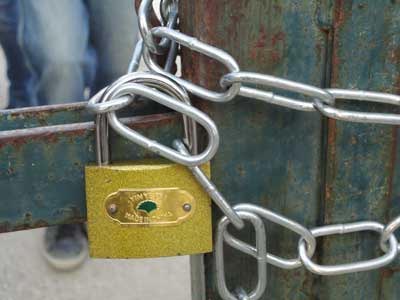 Βιοτεχνικό Επιμελητήριο: Έρχονται 61.000 ακόμη λουκέτα Βιοτεχνικό Επιμελητήριο: Έρχονται 61.000 ακόμη λουκέτα