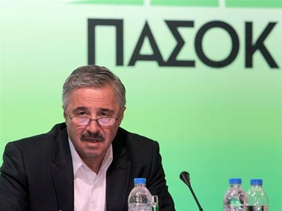 ΠΑΣΟΚ: Προωθεί δικό του αντιρατσιστικό νόμο
