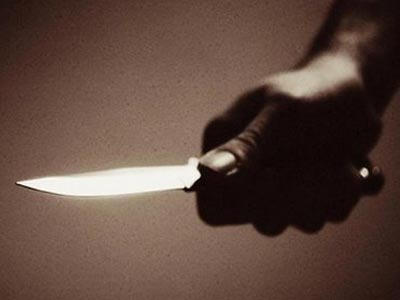 Περίμεναν το λεωφορείο… τους ήρθε μαχαιριά!