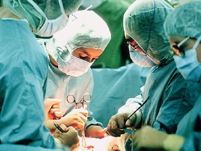 Μεταμόσχευση μήτρας από μητέρα σε κόρη!