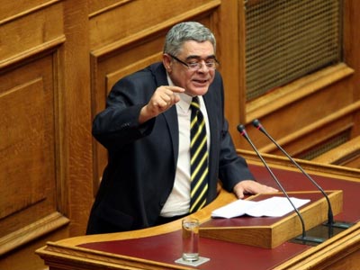 Μιχαλολιάκο και Παππά ζητούν απόψε στη Βουλή βουλευτές της Χ.Α.