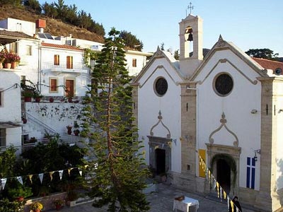 Η ΔΕΗ έκοψε το ρεύμα σε μοναστήρι