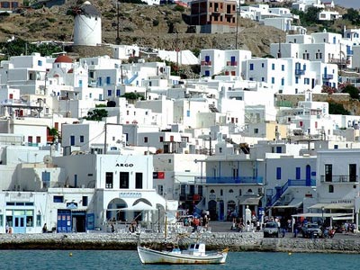 Αυξήθηκαν οι τιμές των ξενοδοχείων στα νησιά