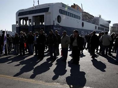 Σε συνέχιση των απεργιακών τους κινητοποιήσεων προσανατολίζονται οι ναυτεργάτες