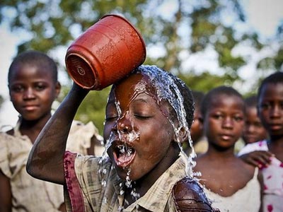 SOS για το πόσιμο νερό SOS για το πόσιμο νερό