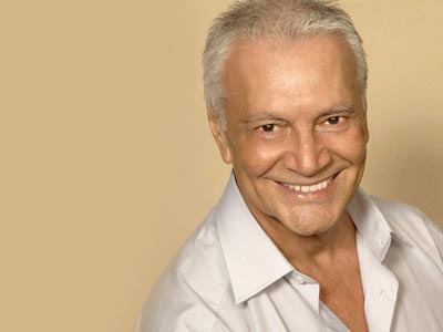 Φίλιππος Νικολάου: Καλοκαίρια και Χειμώνες