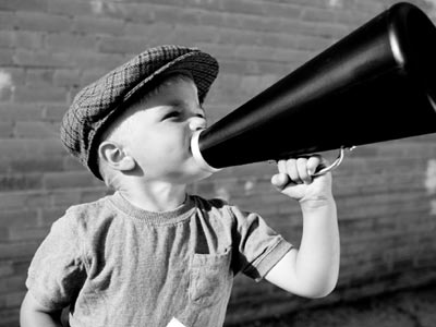 Κλέφτεεεεεεεεεεεεεεεεεεεεες!