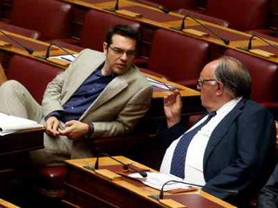 Πάγκαλος για Τσίπρα: «Το Guardian του κάνει πλάκα»