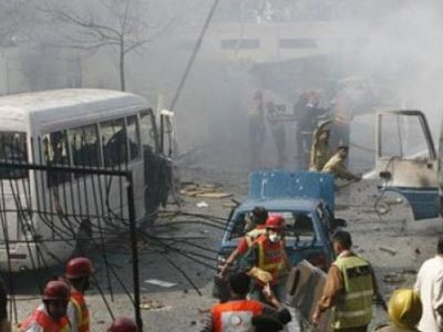 Έξι νεκροί από έκρηξη παγιδευμένου αυτοκινήτου στο Πακιστάν