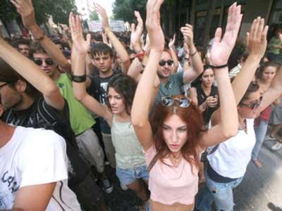 Πανεκπαιδευτική πορεία στο κέντρο