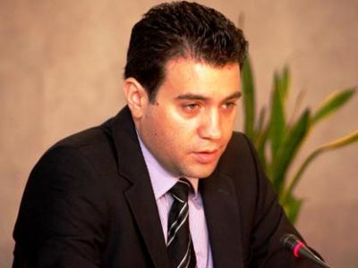 «Να υψώσουμε ένα τείχος απέναντι σε αυτά τα φαινόμενα»