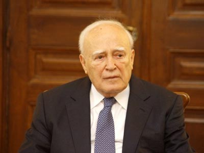 Την Κορέα θα επισκεφθεί ο Κάρολος Παπούλιας συνοδεία επιχειρηματιών