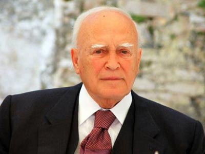 Ο Παπούλιας στο μνημόσυνο για τους πεσόντες στη μάχη του Ρίμινι