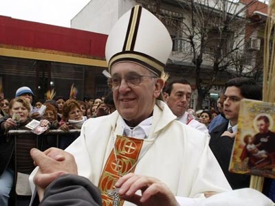 Ο Πάπας αρνήθηκε να χρησιμοποιήσει μια παπική λιμουζίνα
