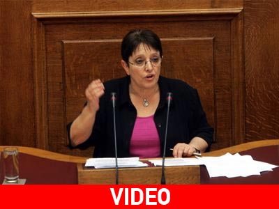 Παπαρήγα: «Βάρβαρα τα μέτρα της κυβέρνησης»