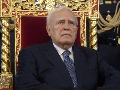 Μήνυμα Παπούλια κατά του ναζισμού και του φασισμού