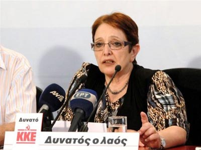 Παπαρήγα: «Αντεπίθεση χωρίς πισωγύρισμα»