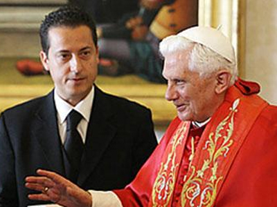 Ο Πάπας πιθανώς να απονείμει χάρη στον μπάτλερ του