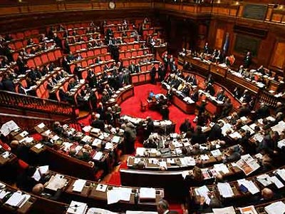 Ιταλία: Σε εξέλιξη η ψηφοφορία για την προεδρία της Βουλής και της Γερουσίας