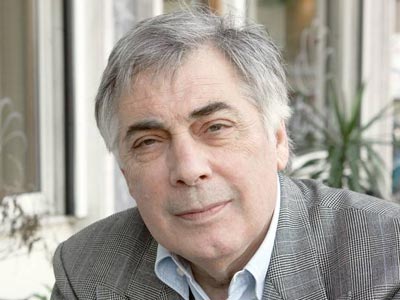 Ευθύνες στον Πελεγρίνη επιρρίπτει ο πρόεδρος του Συμβουλίου του ΕΚΠΑ