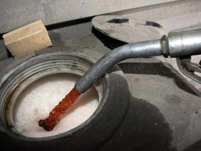 Έκλεψε 60 λίτρα πετρέλαιο!