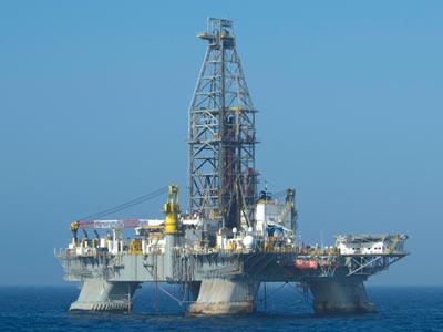 Σε επίπεδα ρεκόρ η παραγωγή πετρελαίου στη Ρωσία