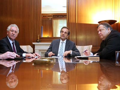 Σύσκεψη των πολιτικών αρχηγών σήμερα το απόγευμα