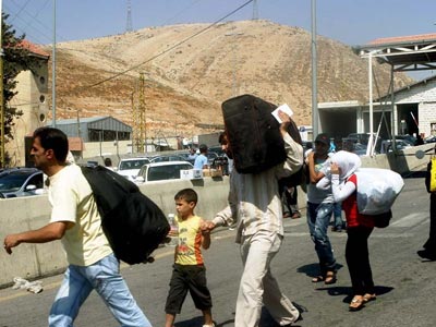 Πάνω από 2.500 Σύροι πρόσφυγες κατέφυγαν στην Τουρκία