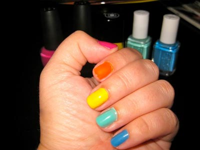 Rainbow τάση στα νύχια