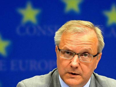 Ρεν: «Εξετάζεται νέο κούρεμα για την Ελλάδα»