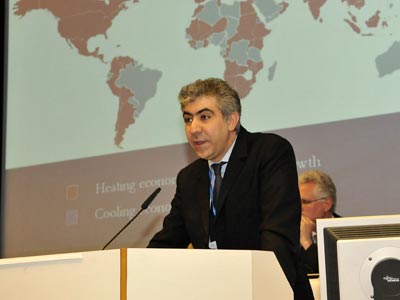 Αξιωματούχος του ΔΝΤ: Τεράστια η προσπάθεια της Ελλάδας