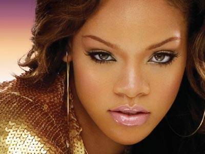 Rihanna: Πώς εμφανίζεται στο νέο της άλμπουμ;