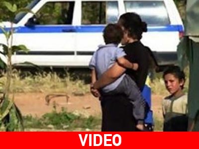 Στη ΓΑΔΑ η Ρομά που είχε δώσει το παιδί της σε ζευγάρι στη Μυτιλήνη